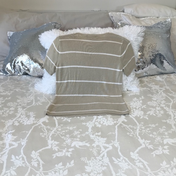 Finity Women’s Tan & White Striped Short Sleeve Silk Top - Picture 3 of 7